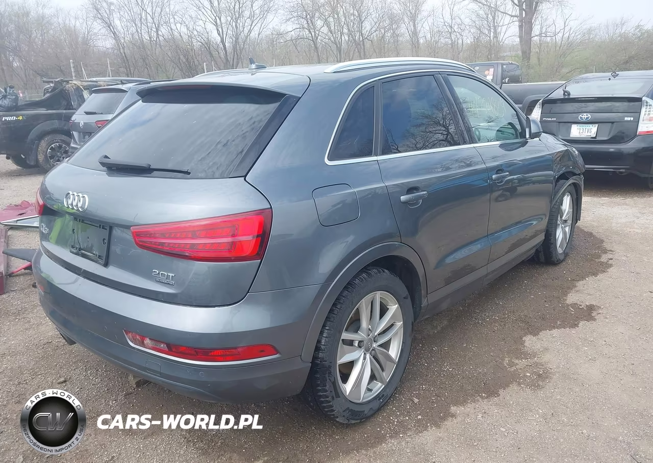 2016 Audi Q3 2.0T Premium Plus VIN:WA1EFCFS1GR002029 - 4