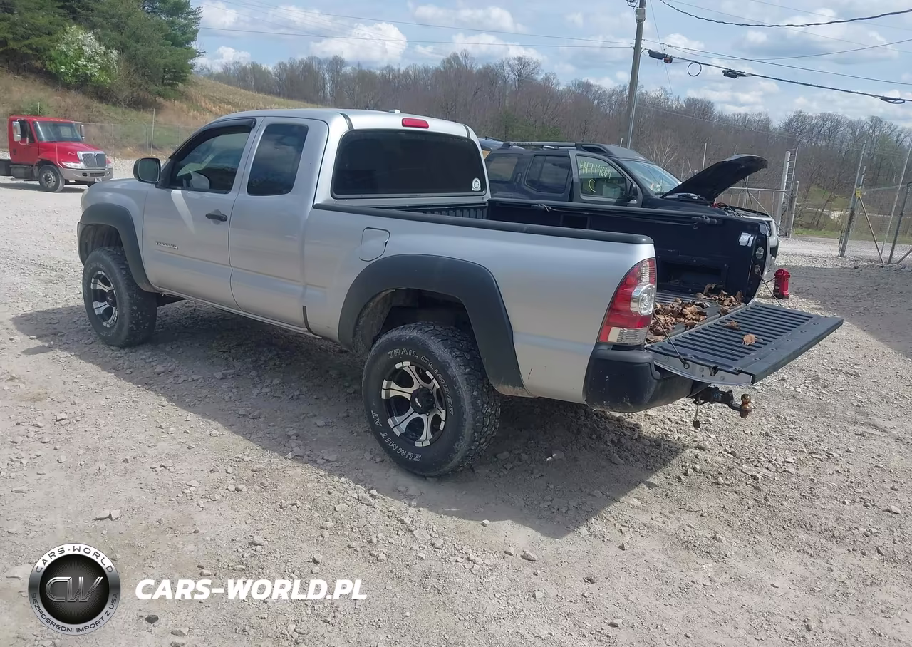 2009 Toyota Tacoma VIN:5TEUX42N69Z609667 - 3