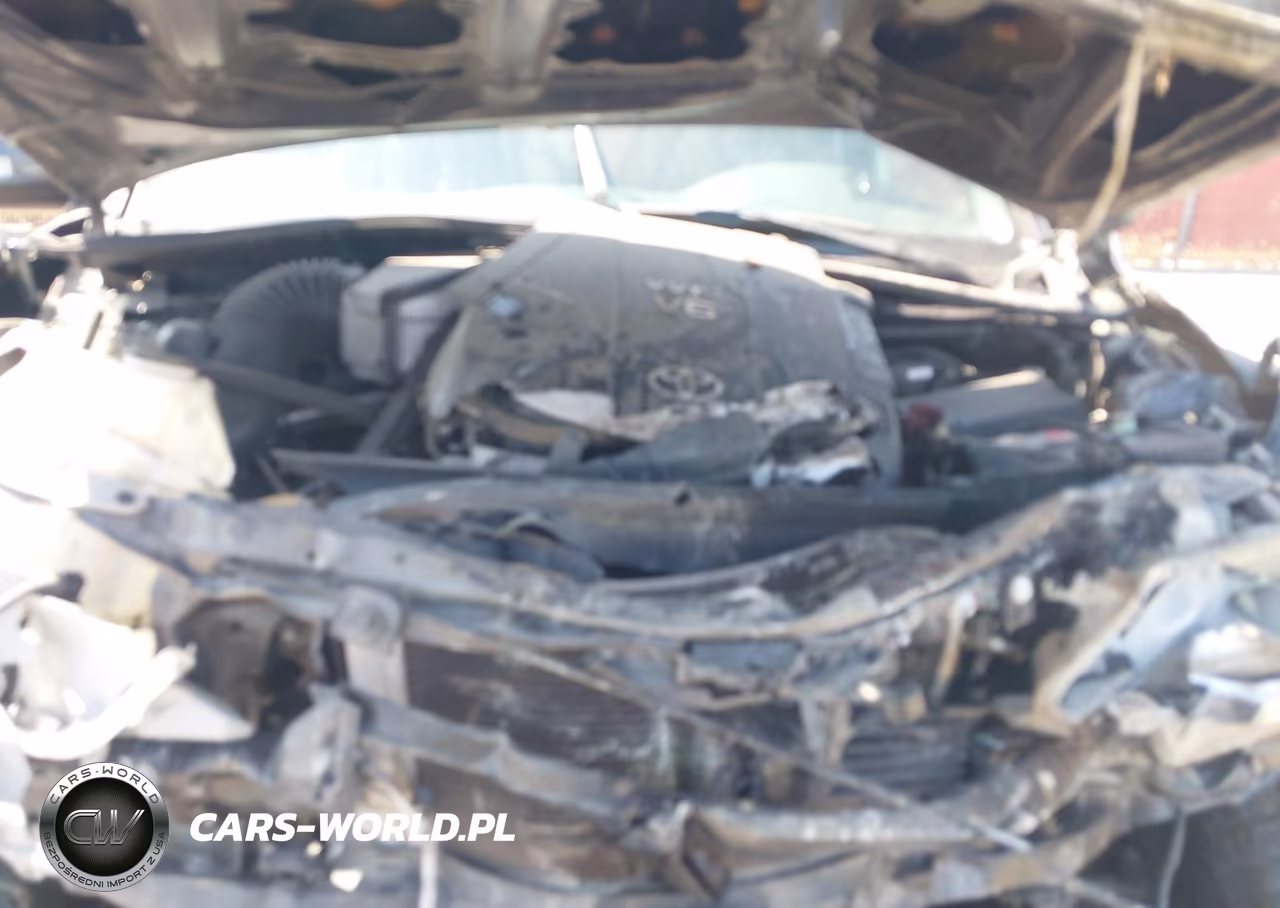 2015 Toyota Tacoma Prerunner V6 VIN:3TMKU4HN8FM043625 - 10