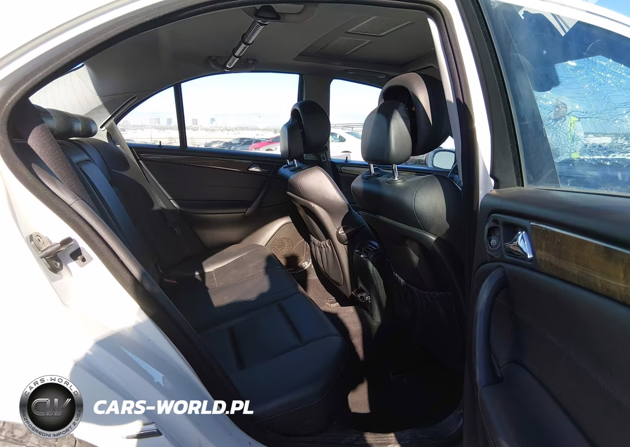 2007 Mercedes-Benz C 230 Sport VIN:WDBRF52HX7A955770 - 8