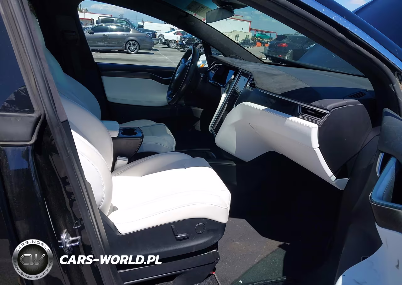 2017 Tesla Model X 100D-75D-90D VIN:5YJXCAE25HF055739 - 5