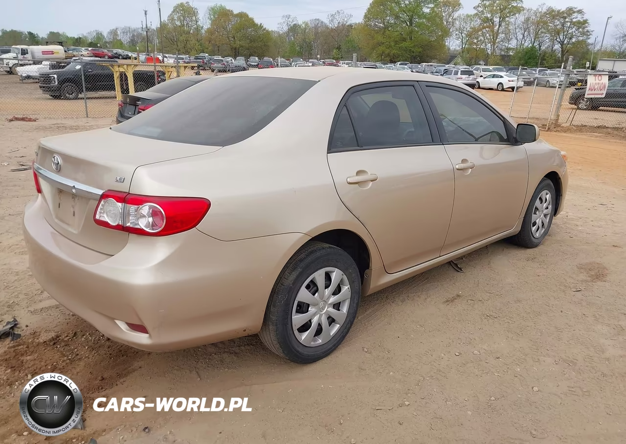 2011 Toyota Corolla Le VIN:2T1BU4EE7BC547705 - 4