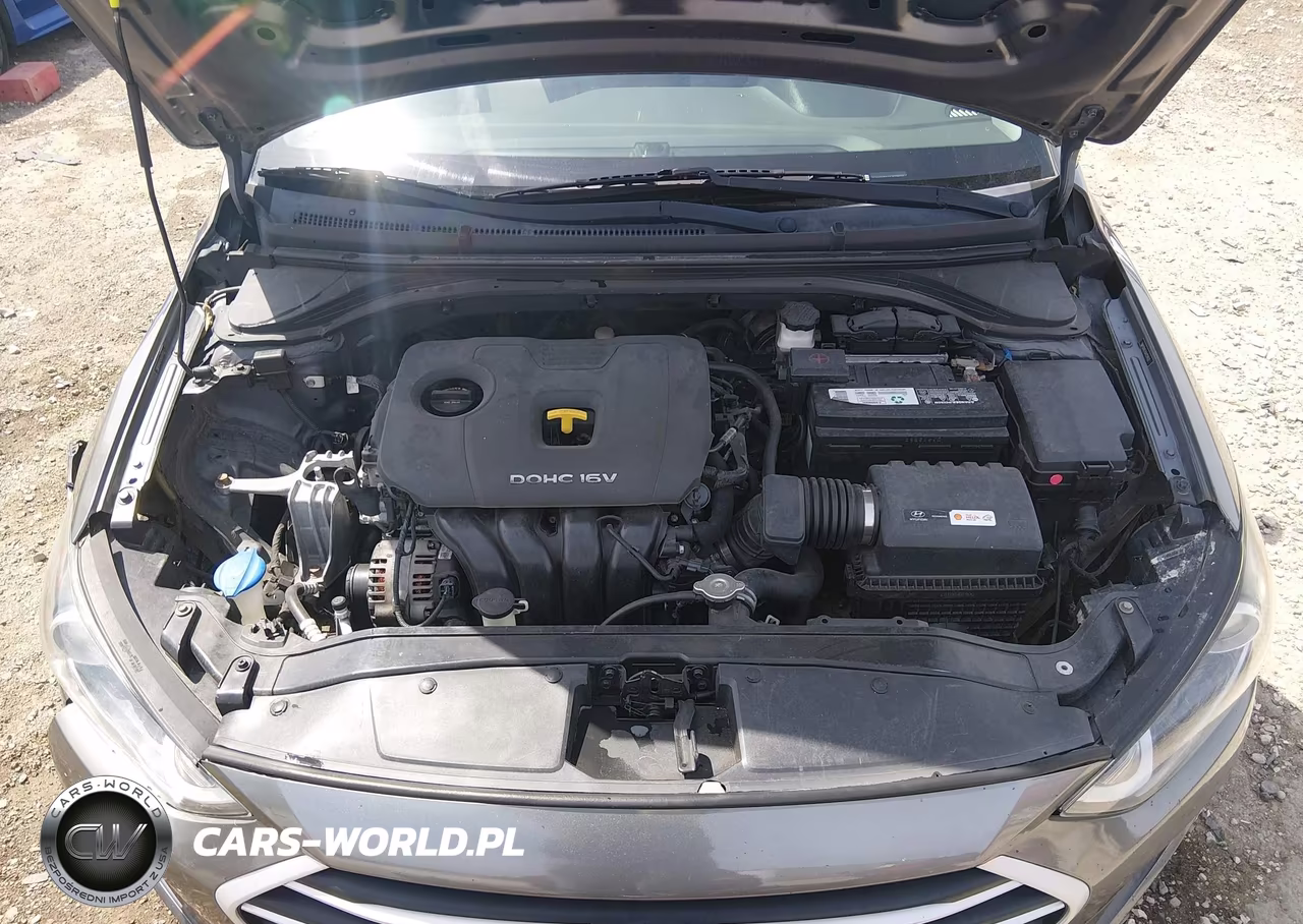 2018 Hyundai Elantra Sel VIN:5NPD84LF4JH254932 - 10