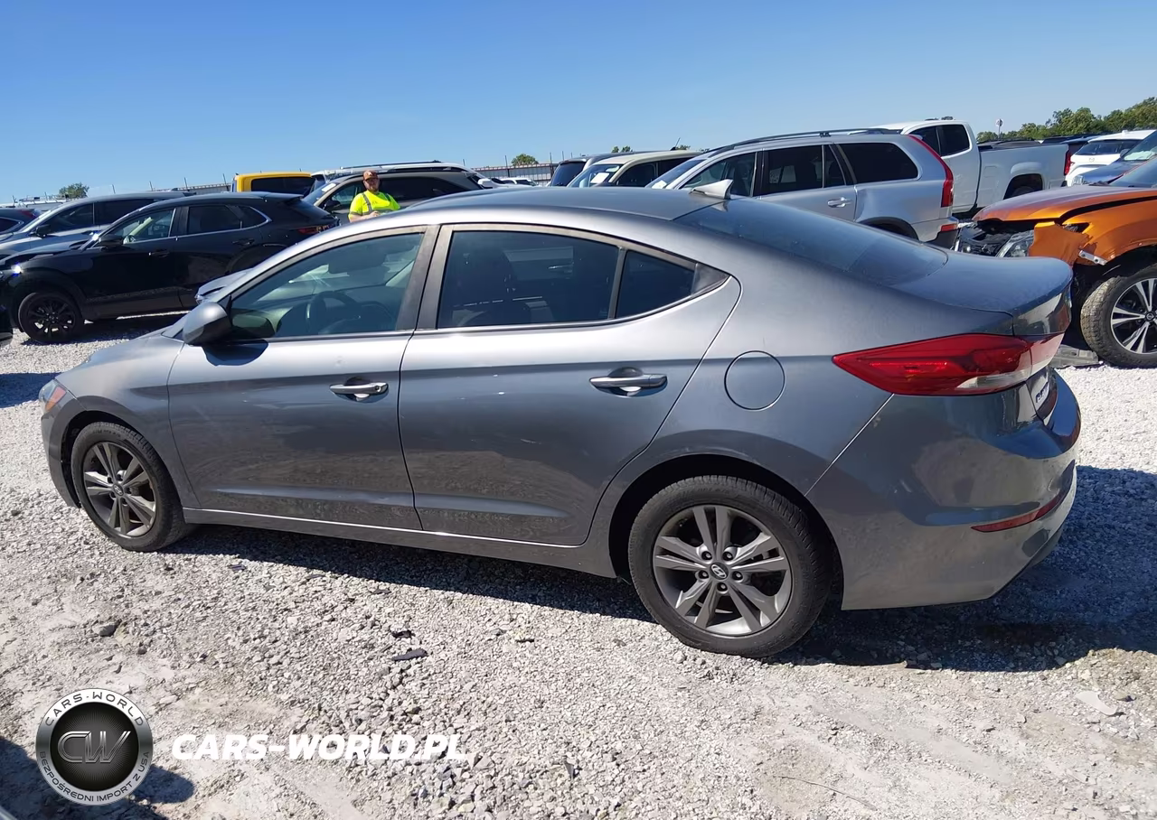 2018 Hyundai Elantra Sel VIN:5NPD84LF4JH254932 - 14
