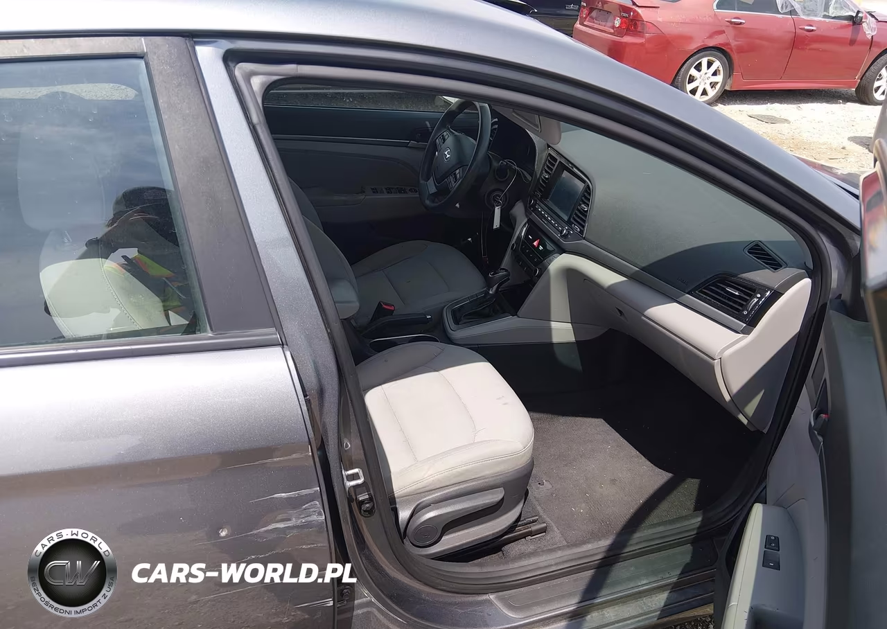 2018 Hyundai Elantra Sel VIN:5NPD84LF4JH254932 - 5