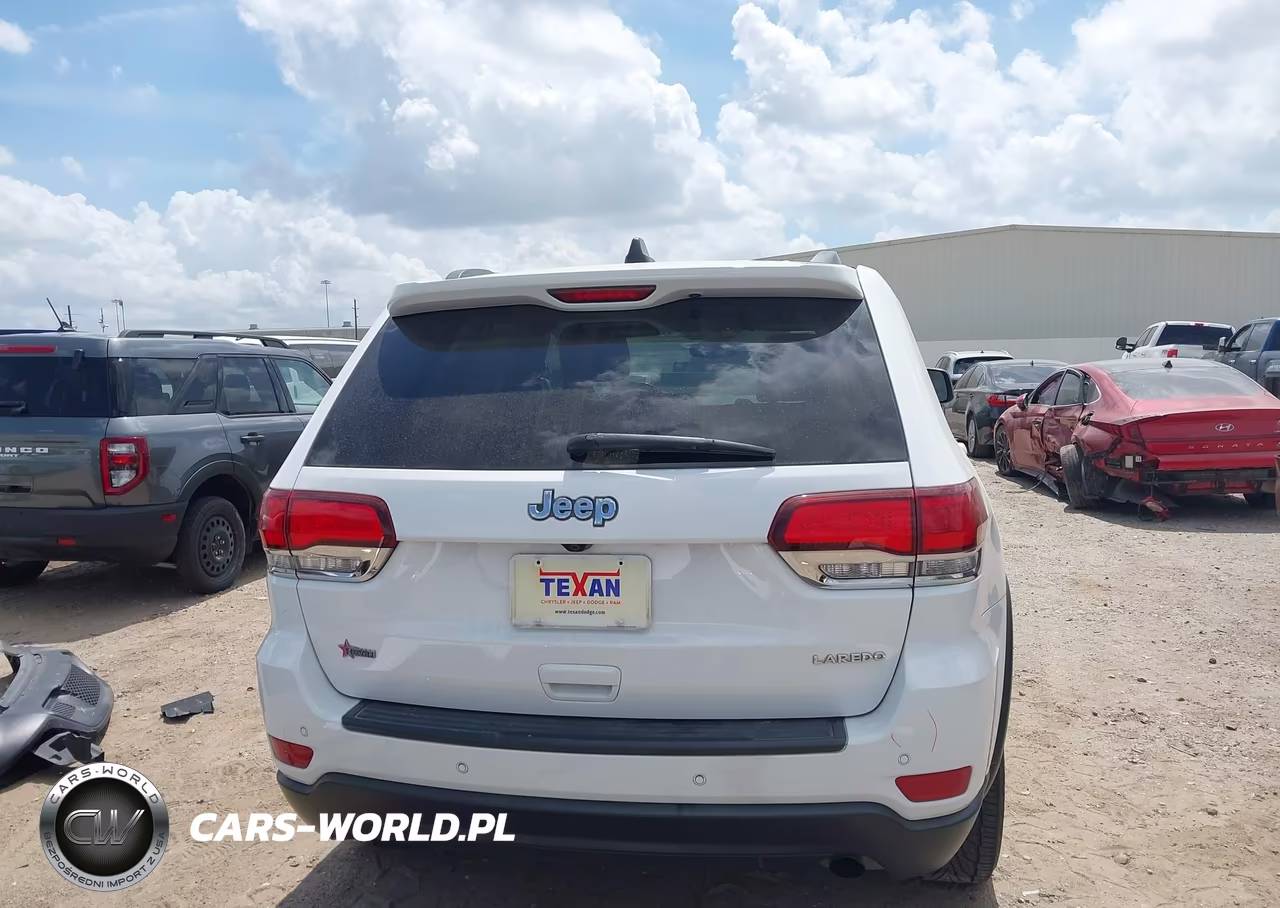 2020 Jeep Grand Cherokee Laredo E 4X2 VIN:1C4RJEAGXLC227731 - 17