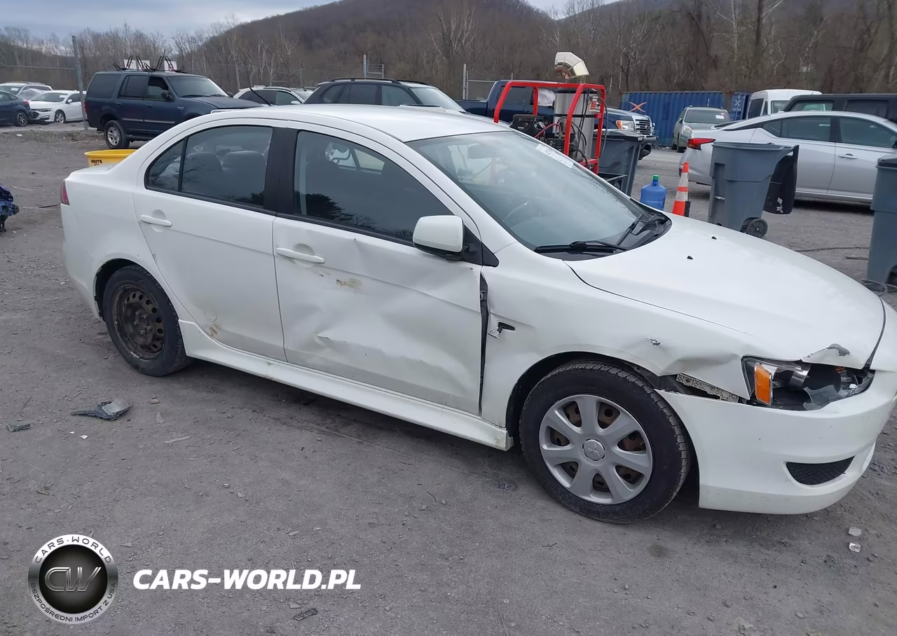 2013 Mitsubishi Lancer Es
