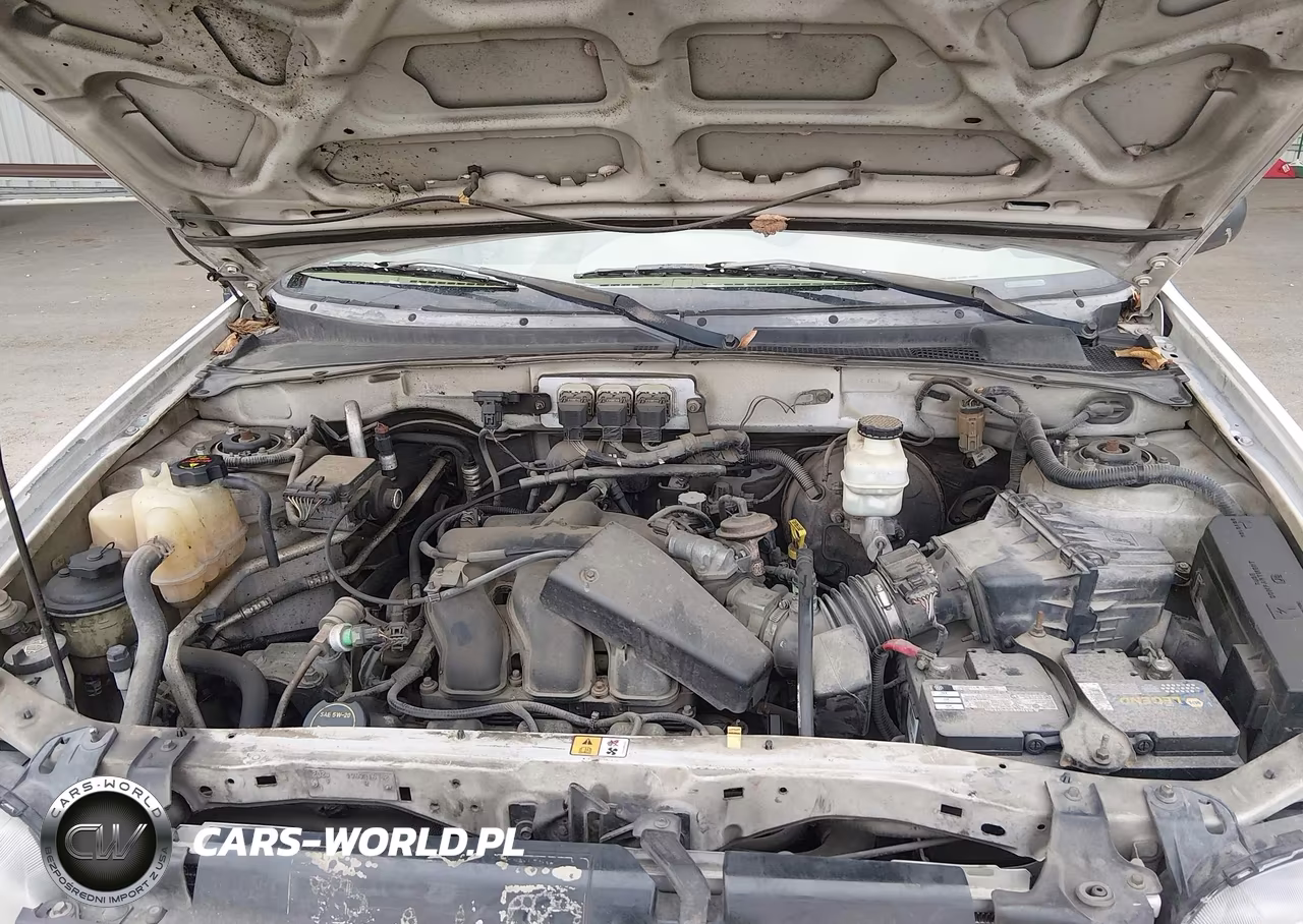 2005 Ford Escape Xlt VIN:1FMYU03145KD13930 - 10
