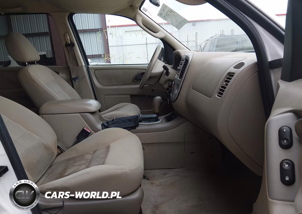 2005 Ford Escape Xlt VIN:1FMYU03145KD13930 - 5
