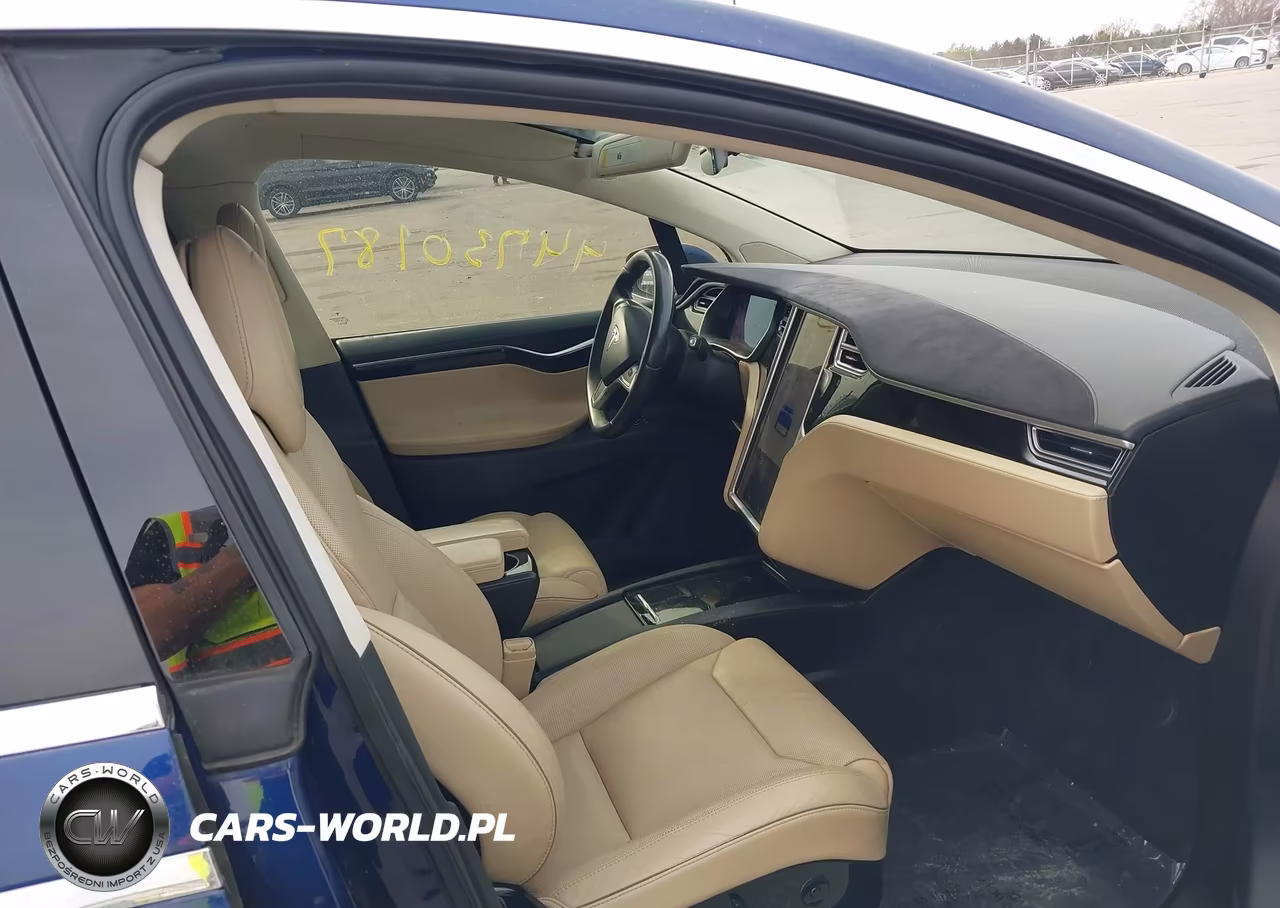 2016 Tesla Model X VIN:5YJXCAE22GF001801 - 5