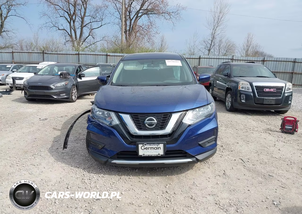 2018 Nissan Rogue S VIN:5N1AT2MV5JC731841 - 13