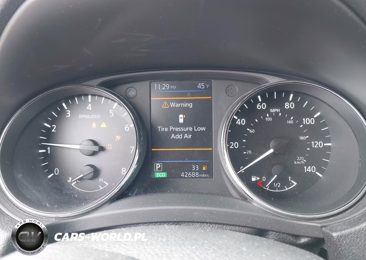 2018 Nissan Rogue S VIN:5N1AT2MV5JC731841 - 7