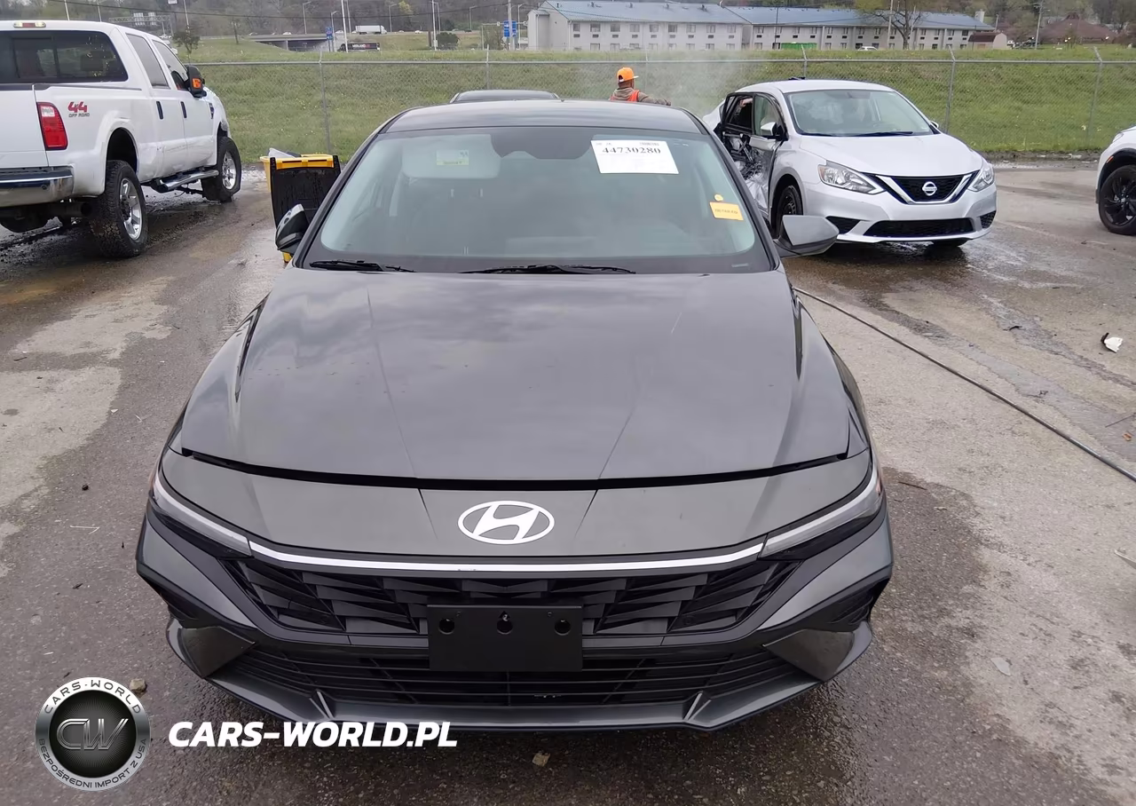 2024 Hyundai Elantra Sel VIN:KMHLM4DG9RU816996 - 12