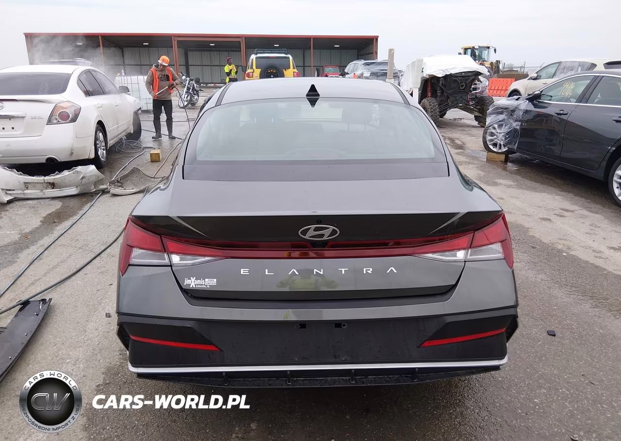 2024 Hyundai Elantra Sel VIN:KMHLM4DG9RU816996 - 16
