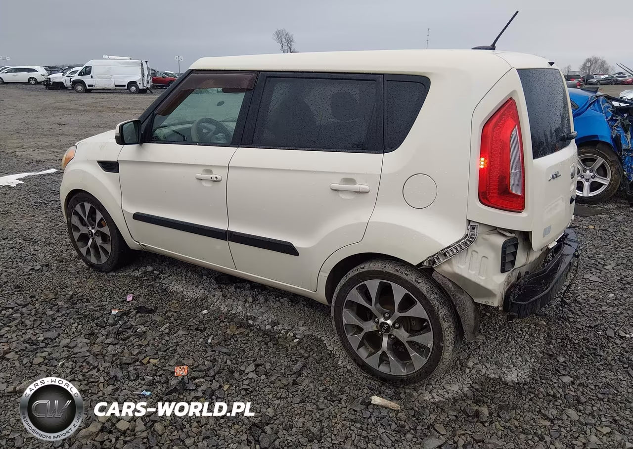 2013 Kia Soul ! VIN:KNDJT2A69D7571543 - 3