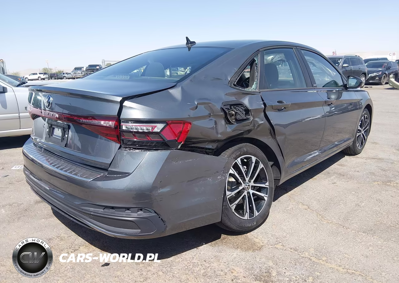 2026 Volkswagen Jetta Sport VIN:3VWBW7BUXTM034672 - 4