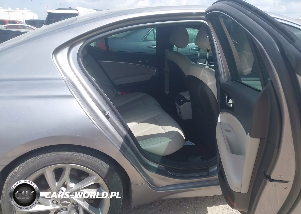 2022 Genesis G70 2.0T Rwd VIN:KMTG34TA1NU094618 - 8