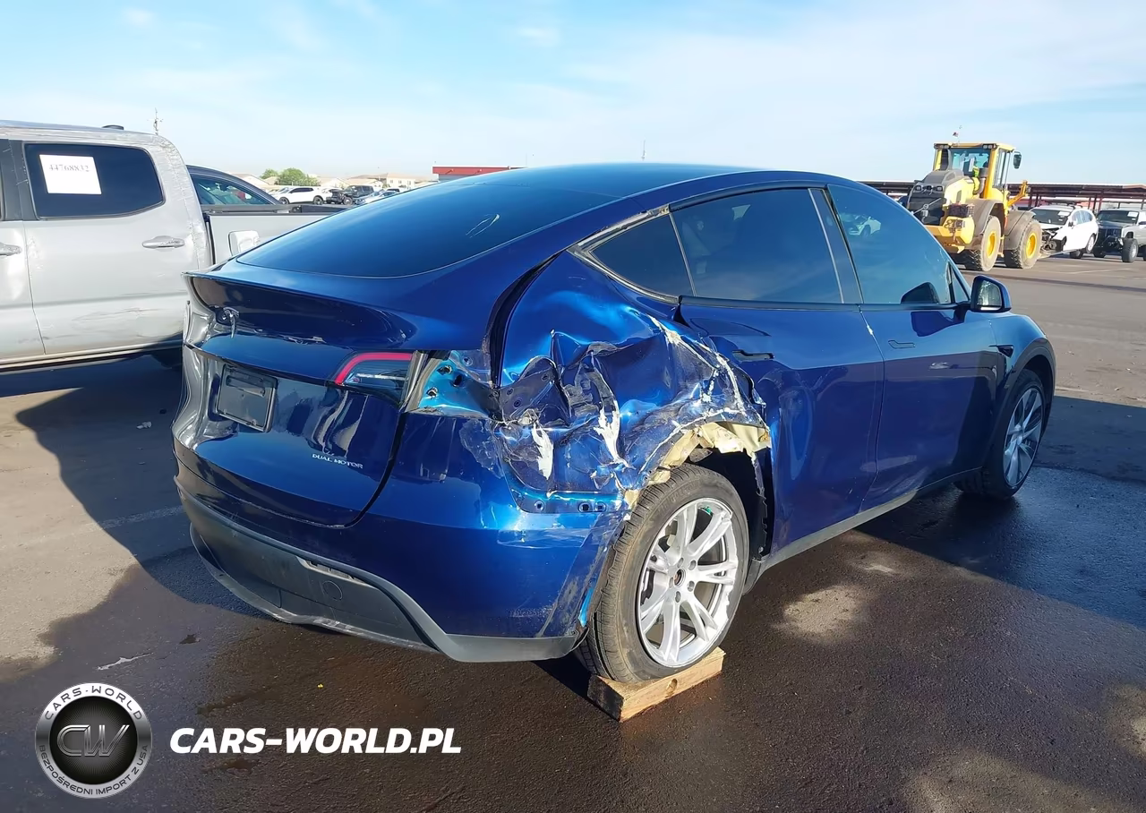 2023 Tesla Model Y Awd-Long Range Dual Motor All-Wheel Drive VIN:7SAYGAEE5PF875212 - 4