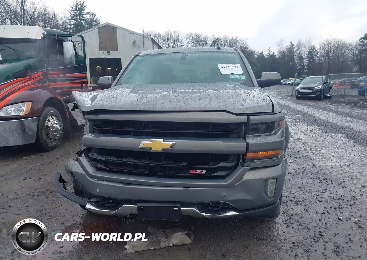 2017 Chevrolet Silverado 1500 2Lt VIN:1GCVKREC7HZ214868 - 12