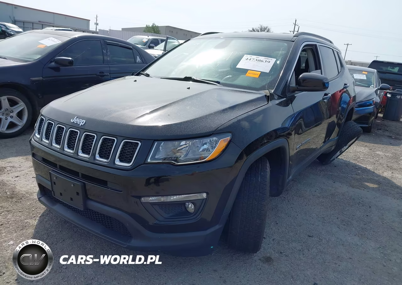 2018 Jeep Compass Latitude 4X4 VIN:3C4NJDBB2JT361064 - 2