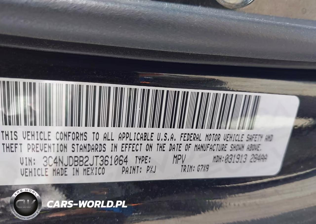 2018 Jeep Compass Latitude 4X4 VIN:3C4NJDBB2JT361064 - 9