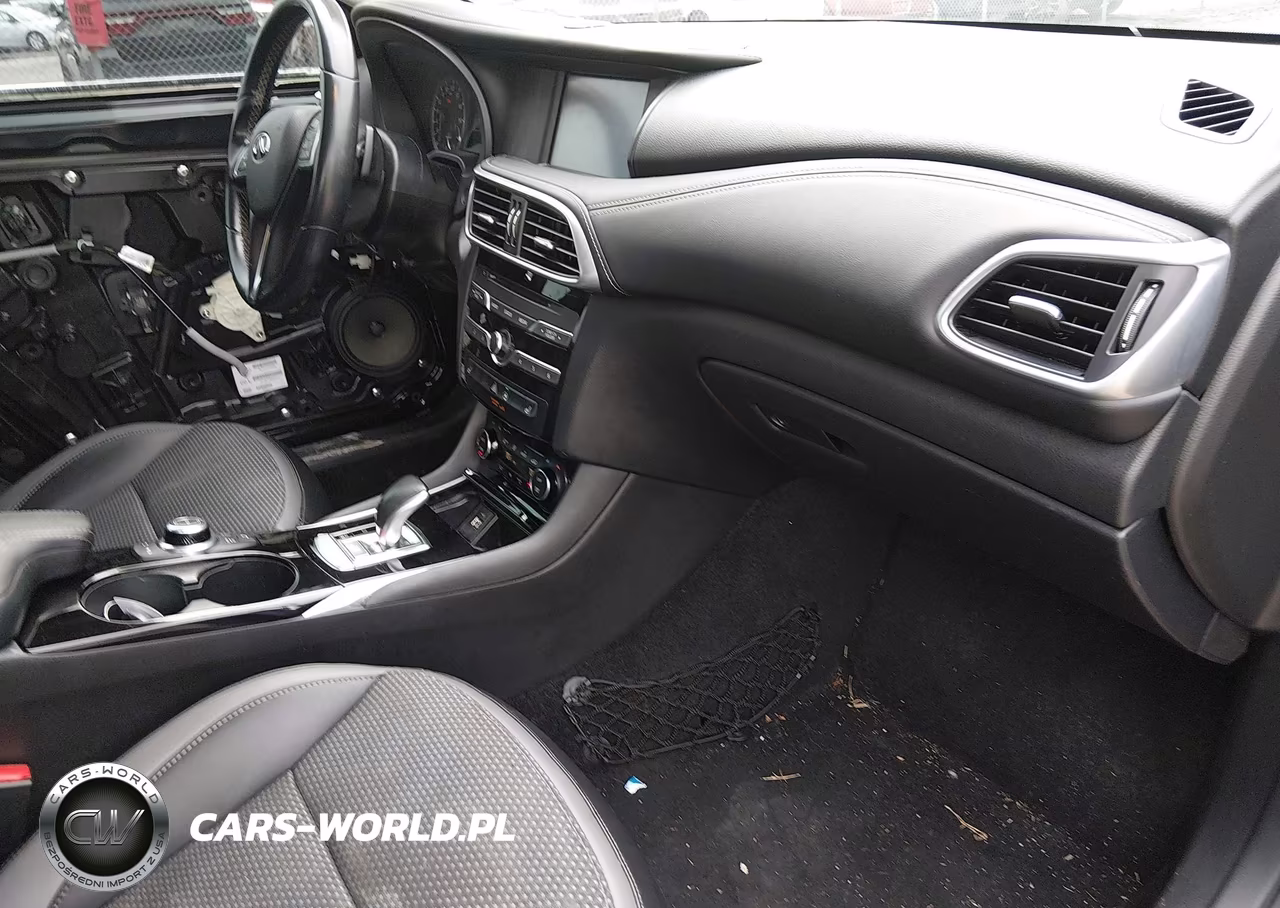 2018 Infiniti Qx30 Luxe VIN:SJKCH5CR3JA005666 - 5