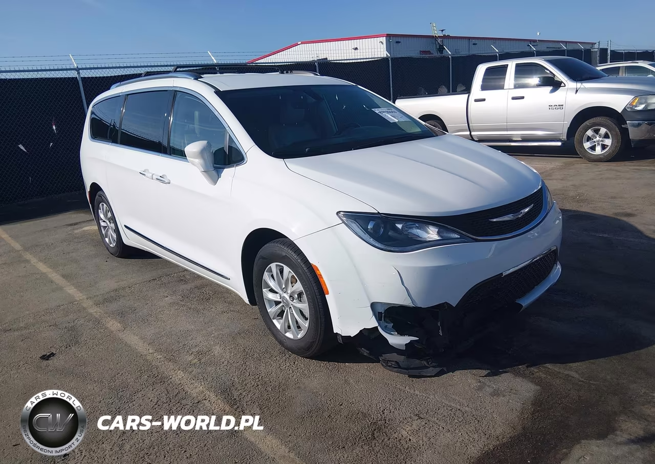 2019 Chrysler Pacifica Touring L