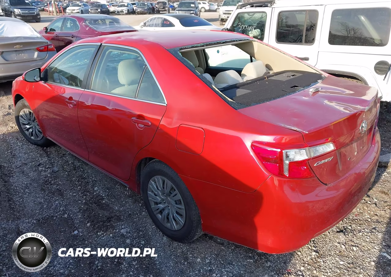 2014 Toyota Camry Le VIN:4T4BF1FK7ER348014 - 3