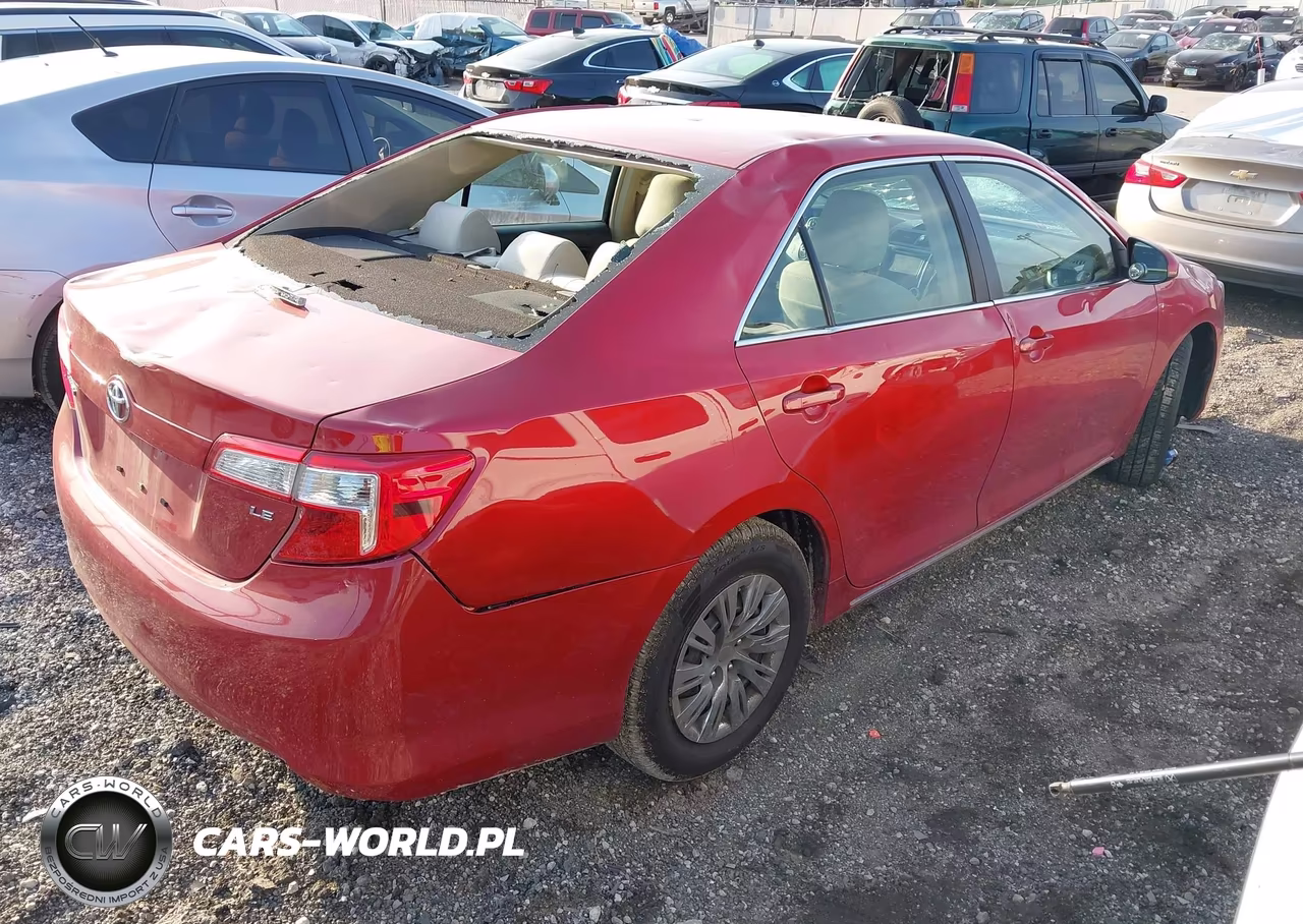 2014 Toyota Camry Le VIN:4T4BF1FK7ER348014 - 4
