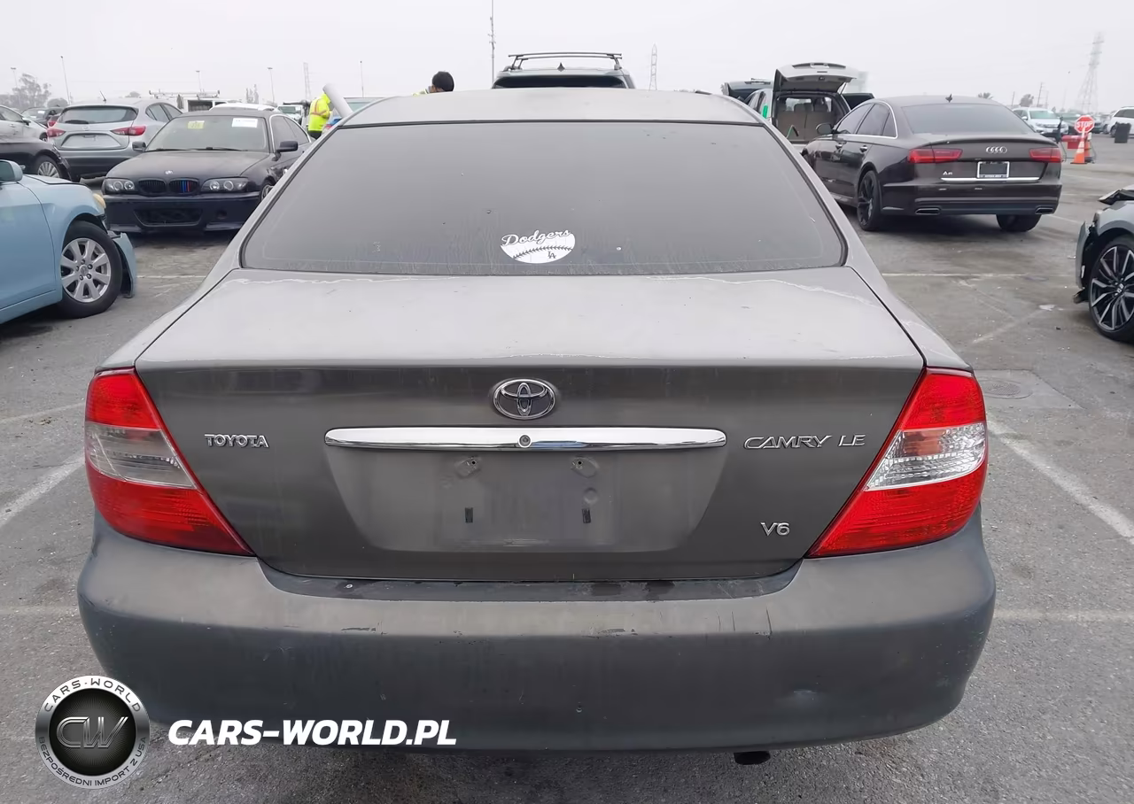 2004 Toyota Camry Le V6 VIN:4T1BF32K64U588794 - 17