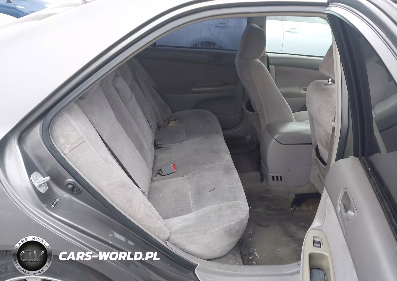 2004 Toyota Camry Le V6 VIN:4T1BF32K64U588794 - 8
