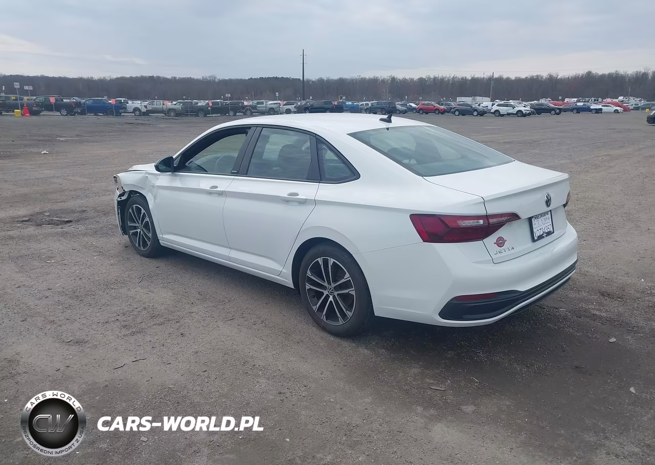 2024 Volkswagen Jetta 1.5T Sport VIN:3VWBM7BU4RM038313 - 3