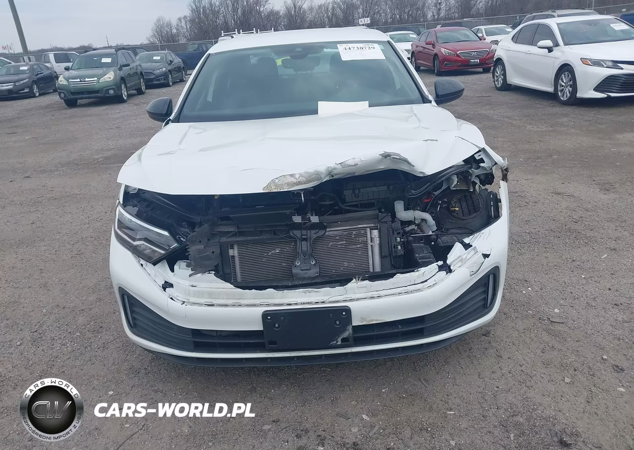 2024 Volkswagen Jetta 1.5T Sport VIN:3VWBM7BU4RM038313 - 6