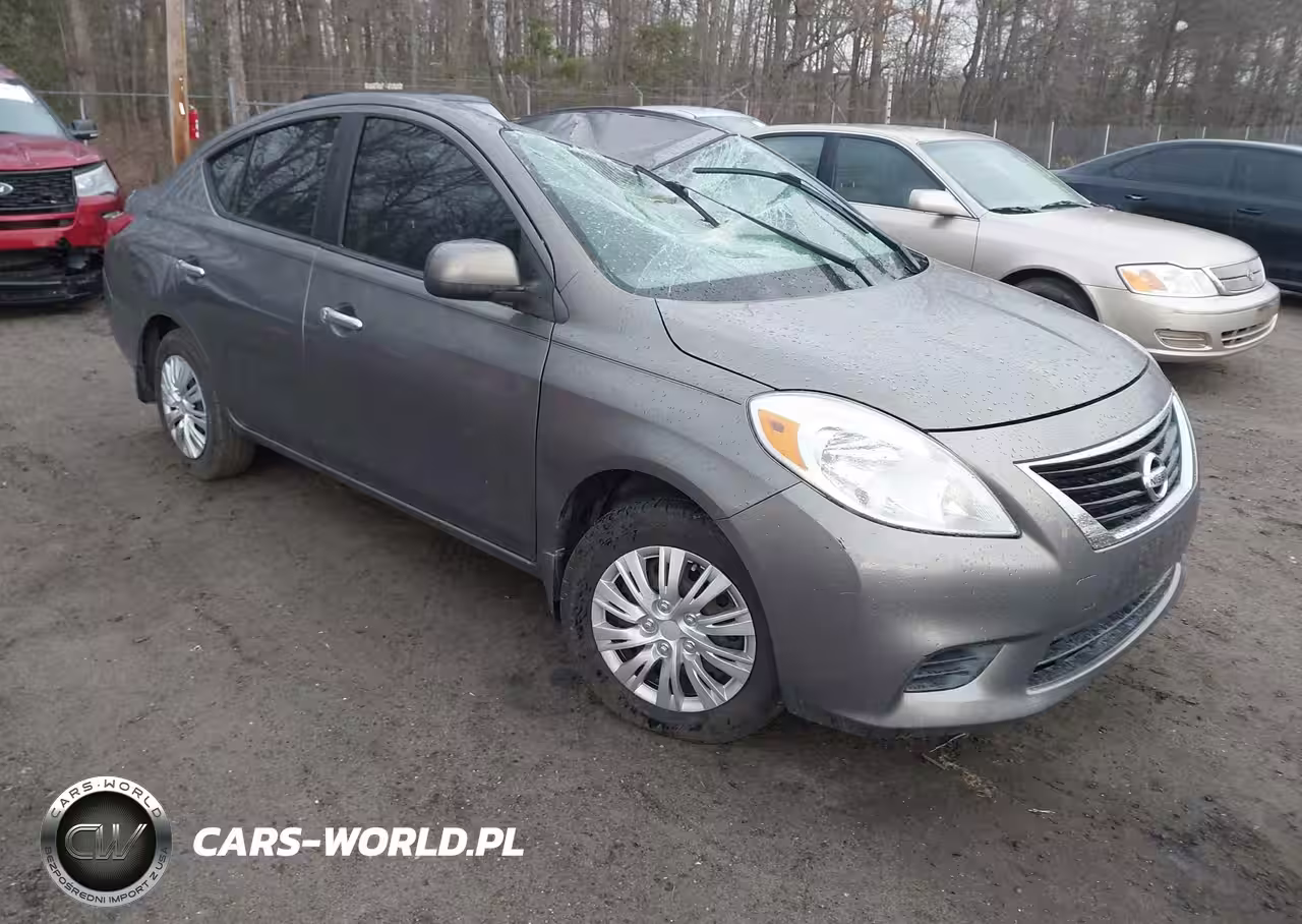 2012 Nissan Versa 1.6 Sv