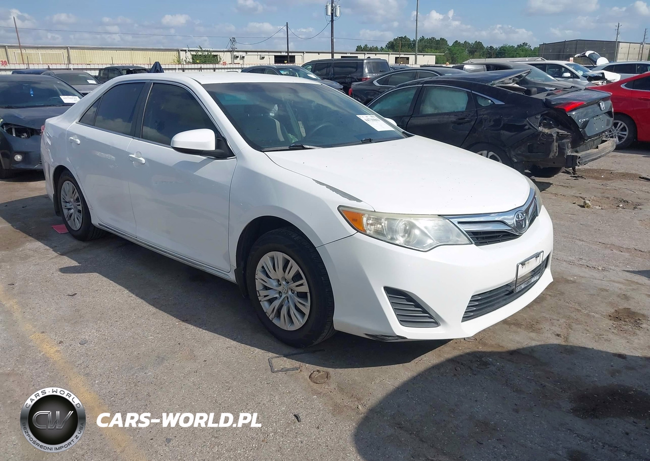 2014 Toyota Camry Le