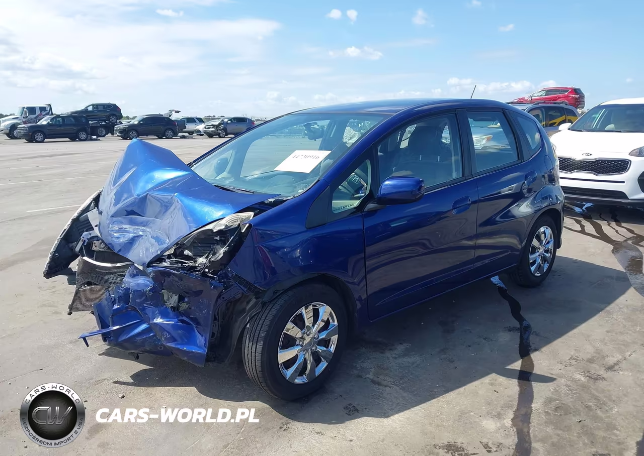 2013 Honda Fit VIN:JHMGE8H35DC083134 - 2