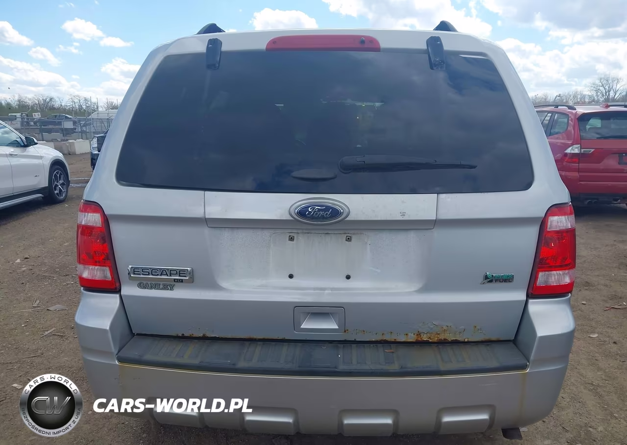 2011 Ford Escape Xlt VIN:1FMCU0DG6BKB72075 - 16