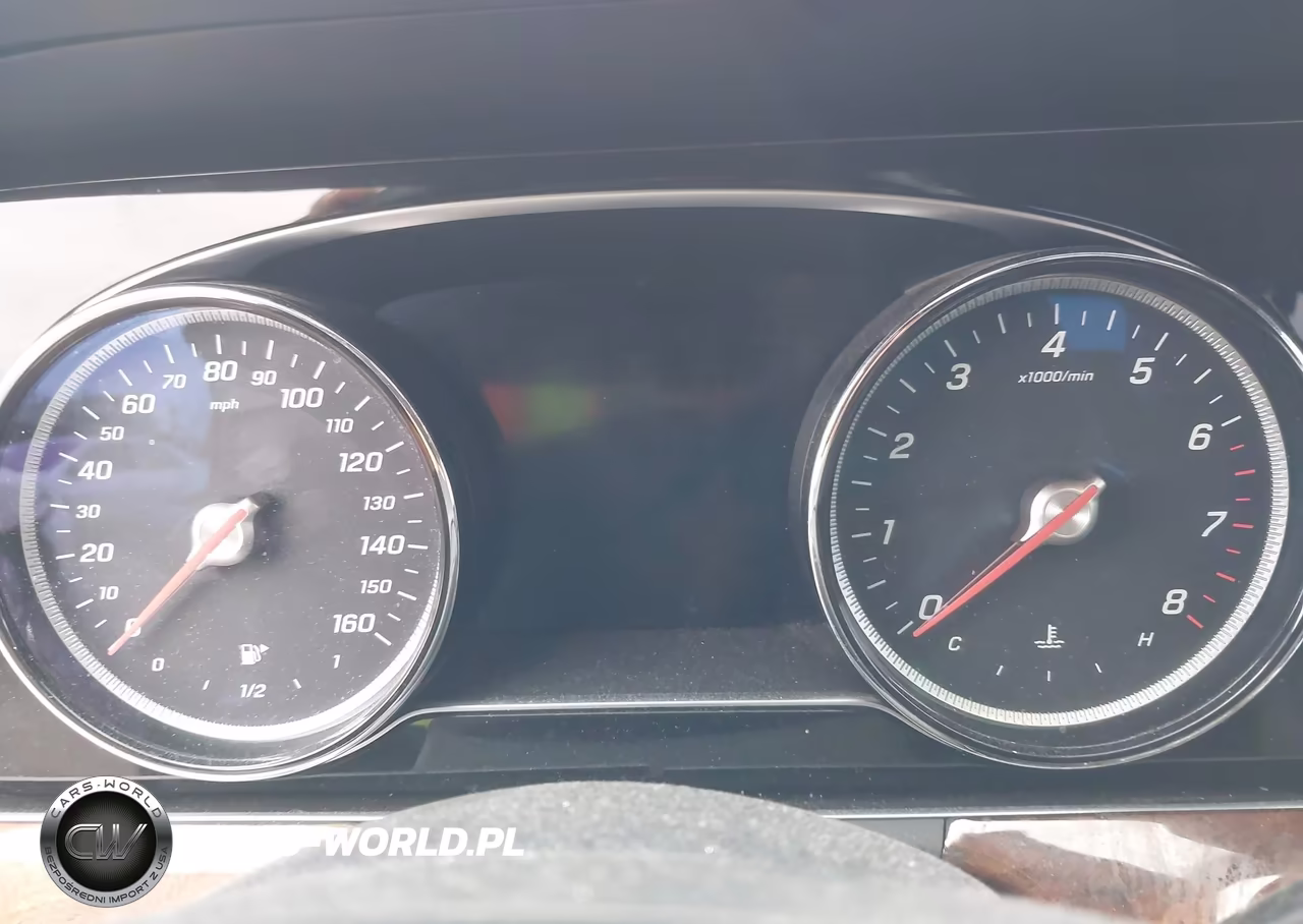 2018 Mercedes-Benz E 300 4Matic VIN:WDDZF4KBXJA370790 - 15