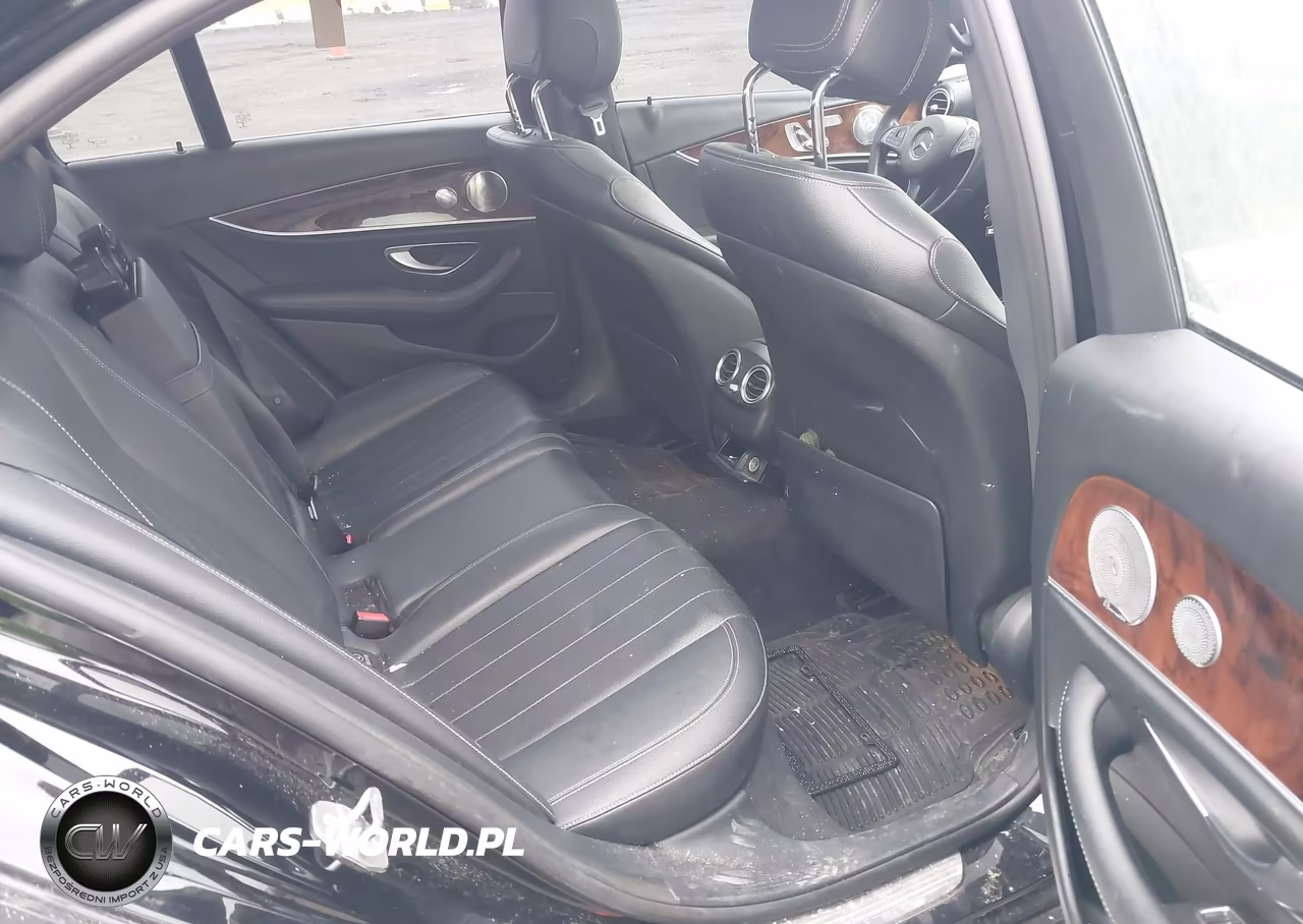 2018 Mercedes-Benz E 300 4Matic VIN:WDDZF4KBXJA370790 - 8