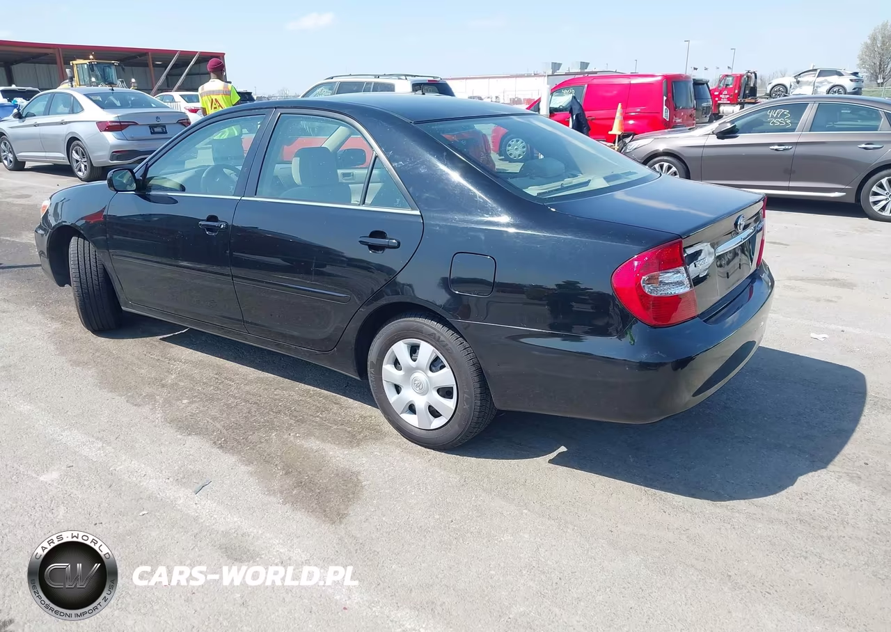 2003 Toyota Camry Le VIN:4T1BE32K43U127515 - 3