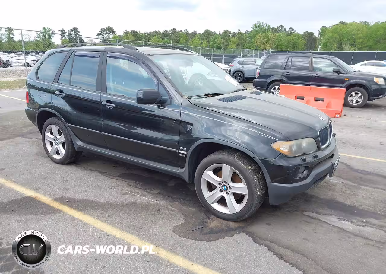 2004 BMW X5 3.0I