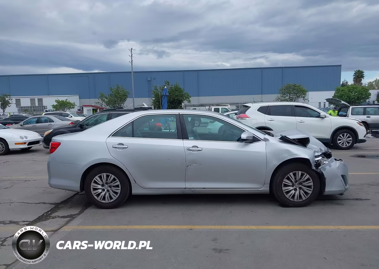 2012 Toyota Camry L VIN:4T1BF1FK5CU517261 - 13