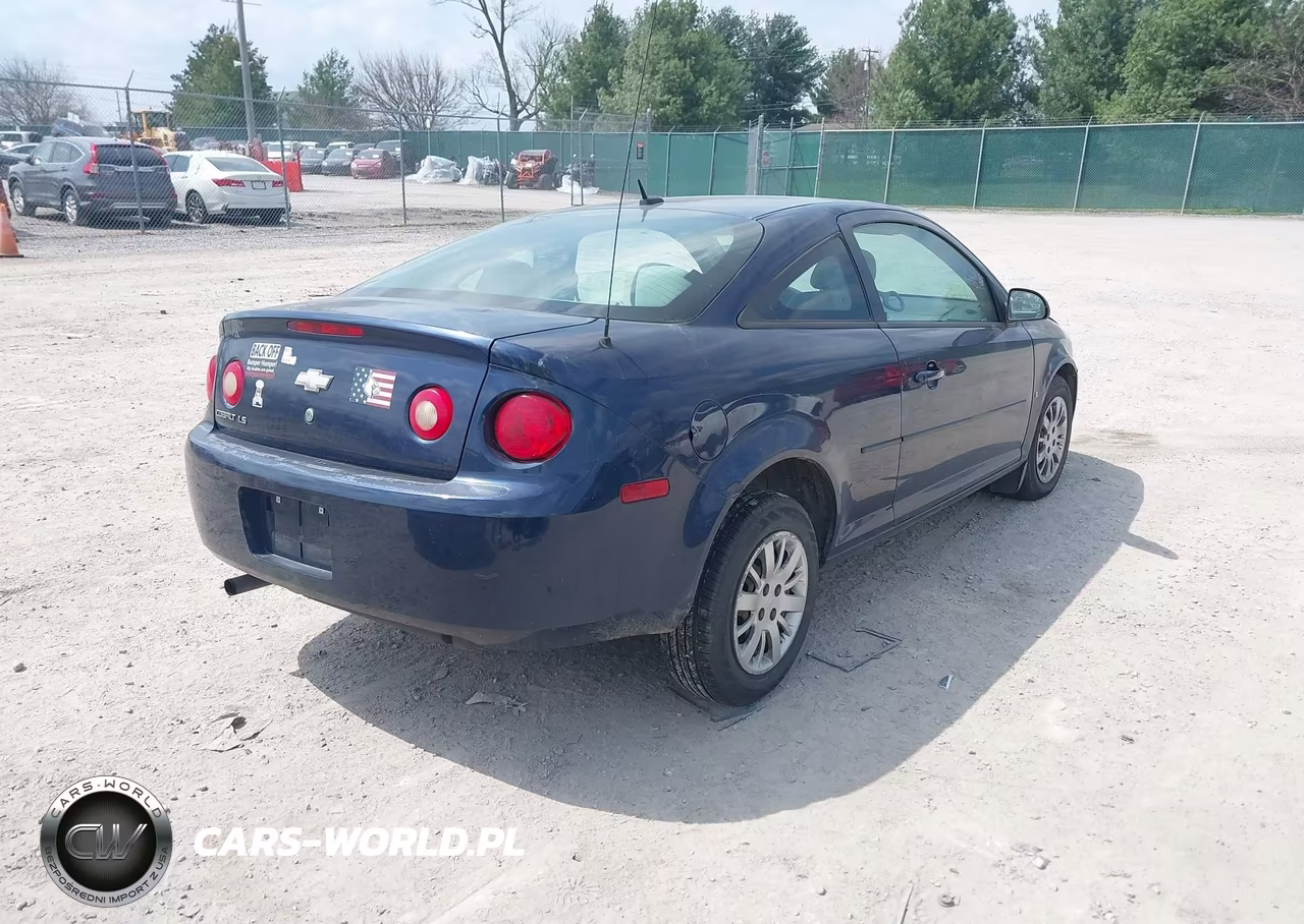 2009 Chevrolet Cobalt Ls VIN:1G1AS18H097274908 - 4