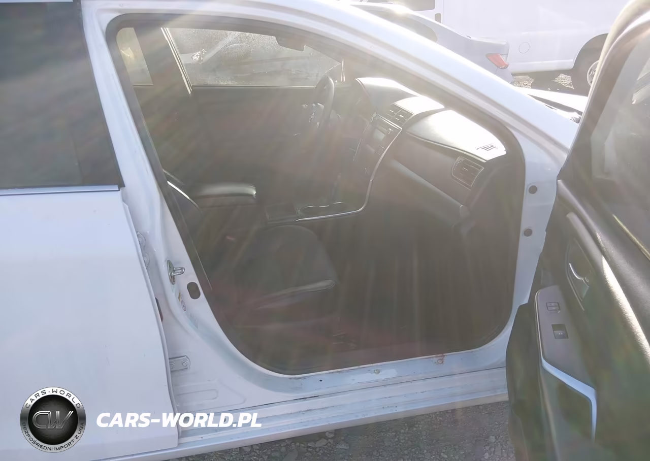 2017 Toyota Camry Se VIN:4T1BF1FK2HU390086 - 5