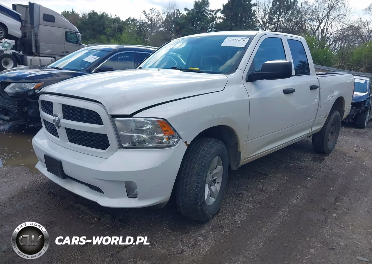 2017 Ram 1500 Express 4X4 6'4 Box VIN:1C6RR7FG2HS589263 - 2