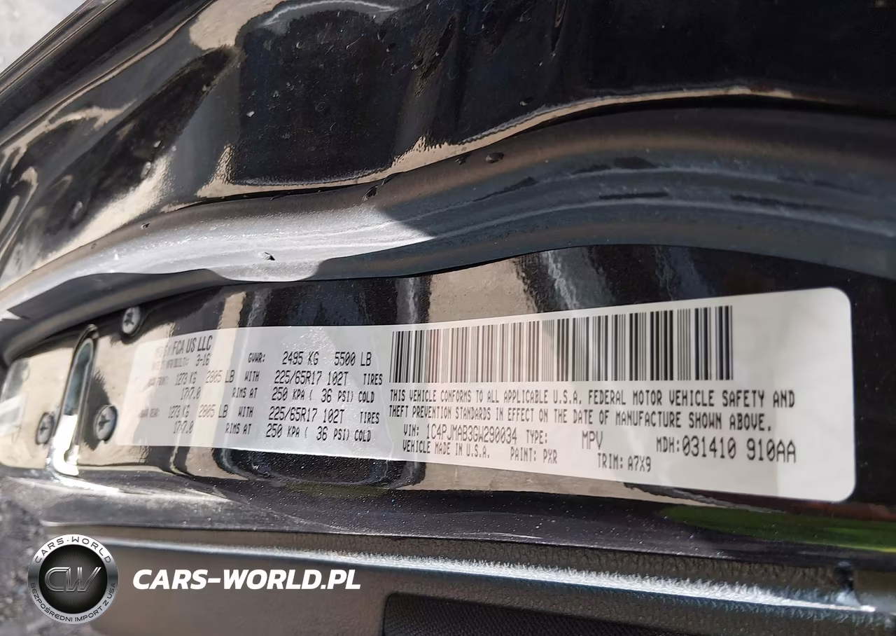 2016 Jeep Cherokee Sport VIN:1C4PJMAB3GW290034 - 9