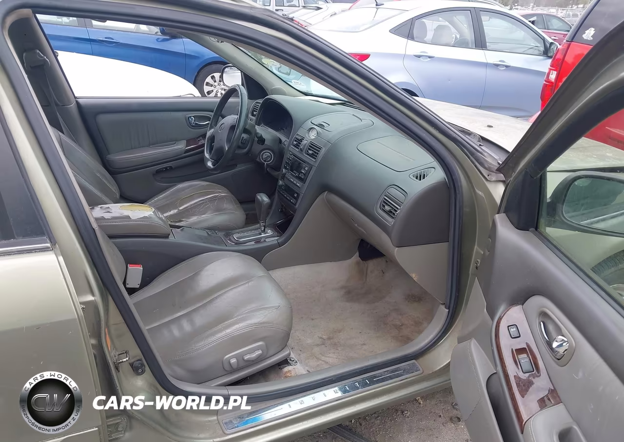 2000 Infiniti I30 Luxury-Touring VIN:JNKCA31A3YT206747 - 5