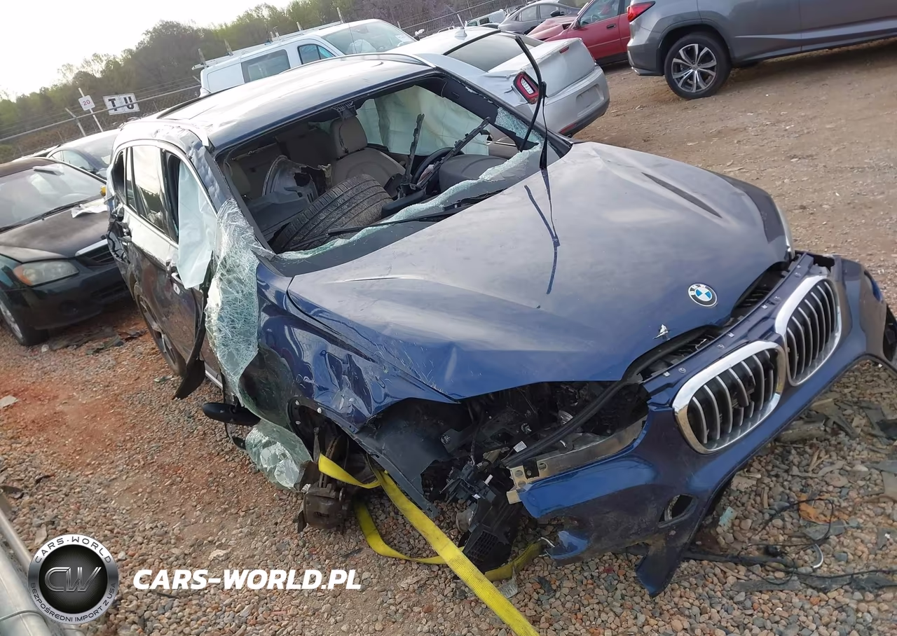 2018 BMW X1 xDrive28I VIN:WBXHT3C3XJ3H32501 - 13