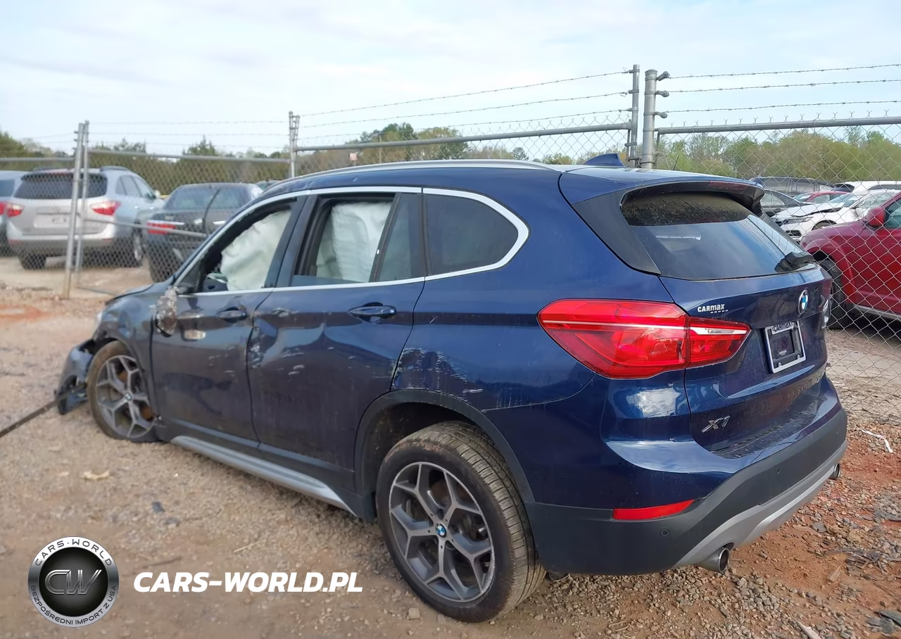 2018 BMW X1 xDrive28I VIN:WBXHT3C3XJ3H32501 - 3