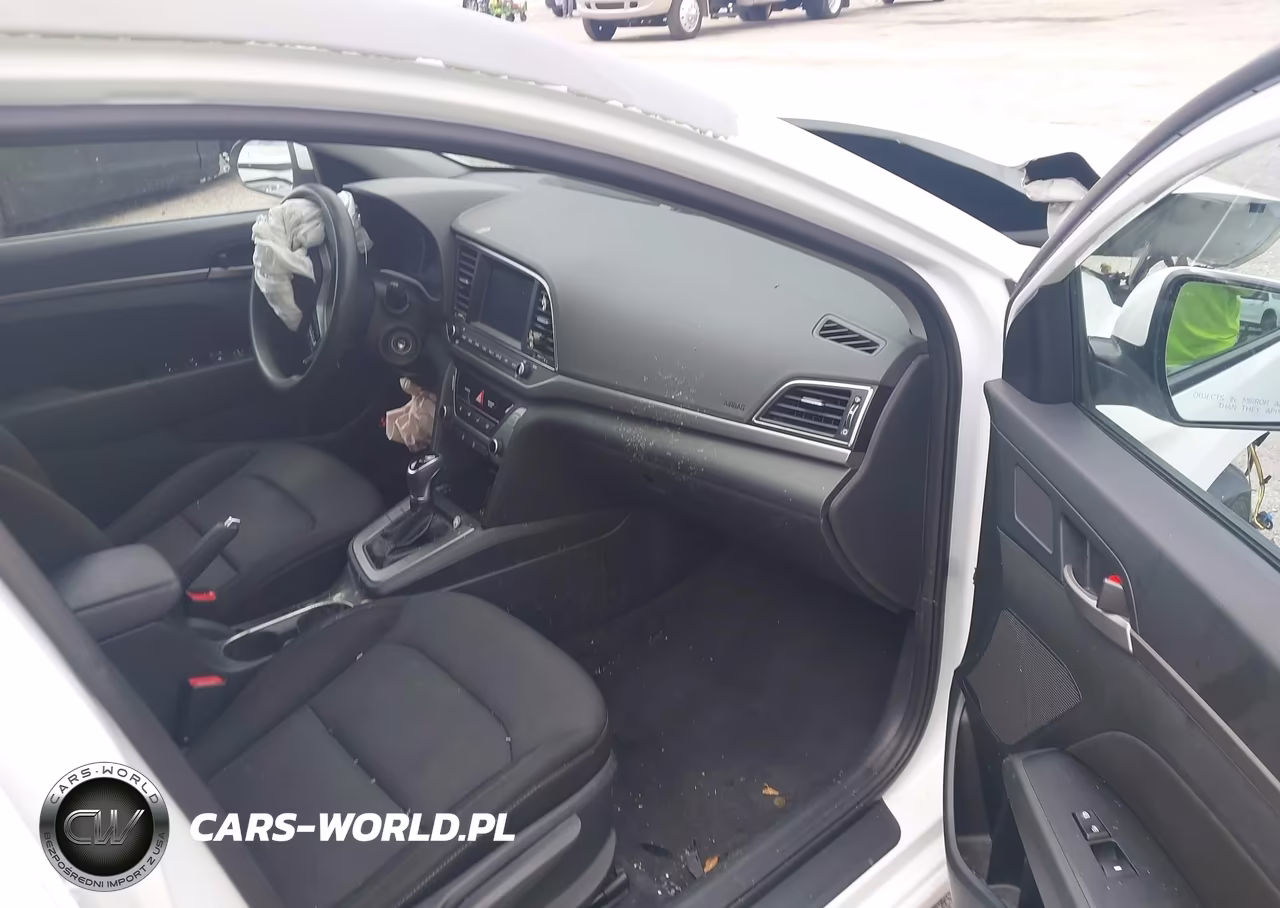 2018 Hyundai Elantra Sel VIN:5NPD84LF4JH301957 - 5